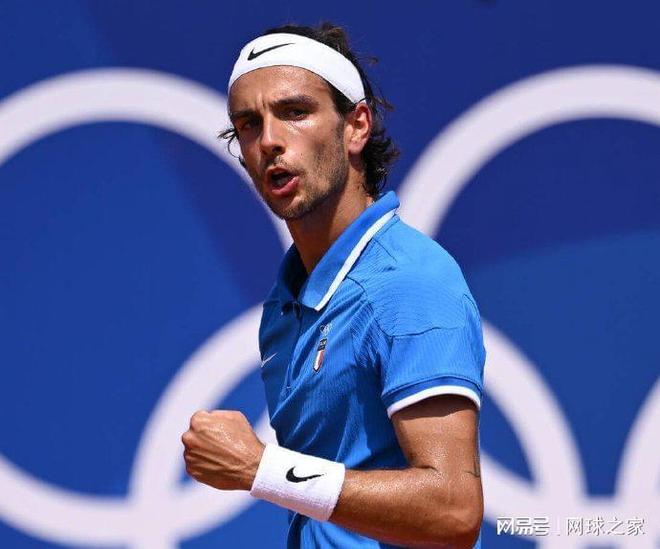 锁定权威直 锁定权威直