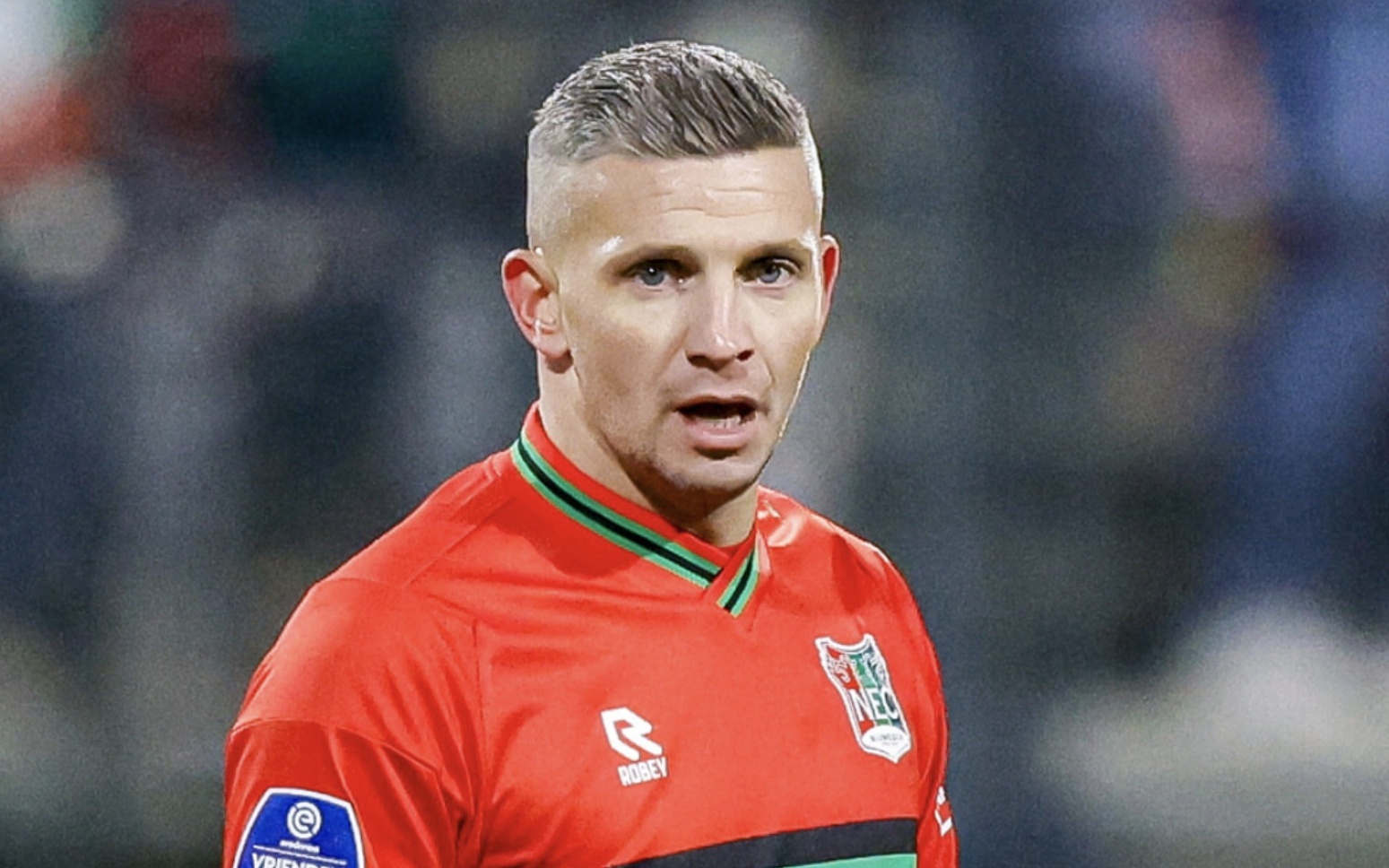 励的是稳定 励的是稳定