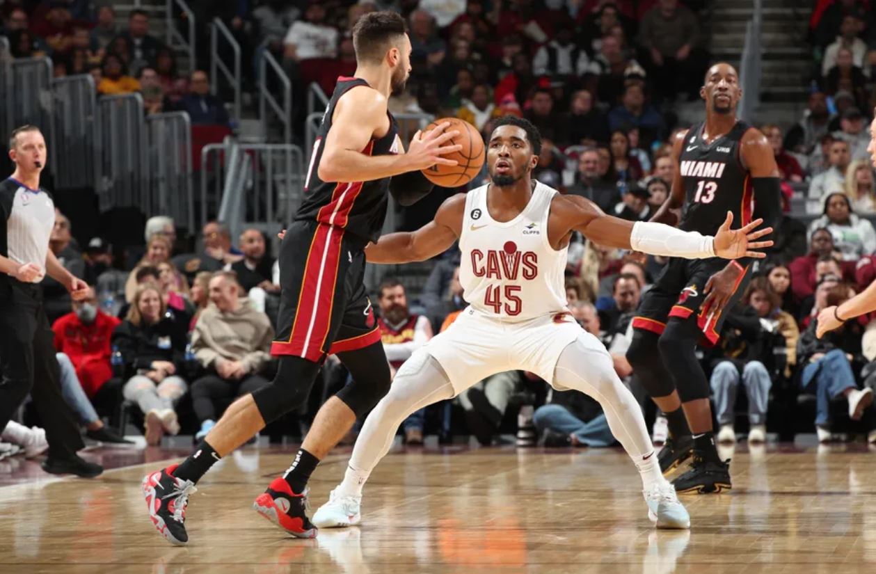 被迫的轮转 被迫的轮转